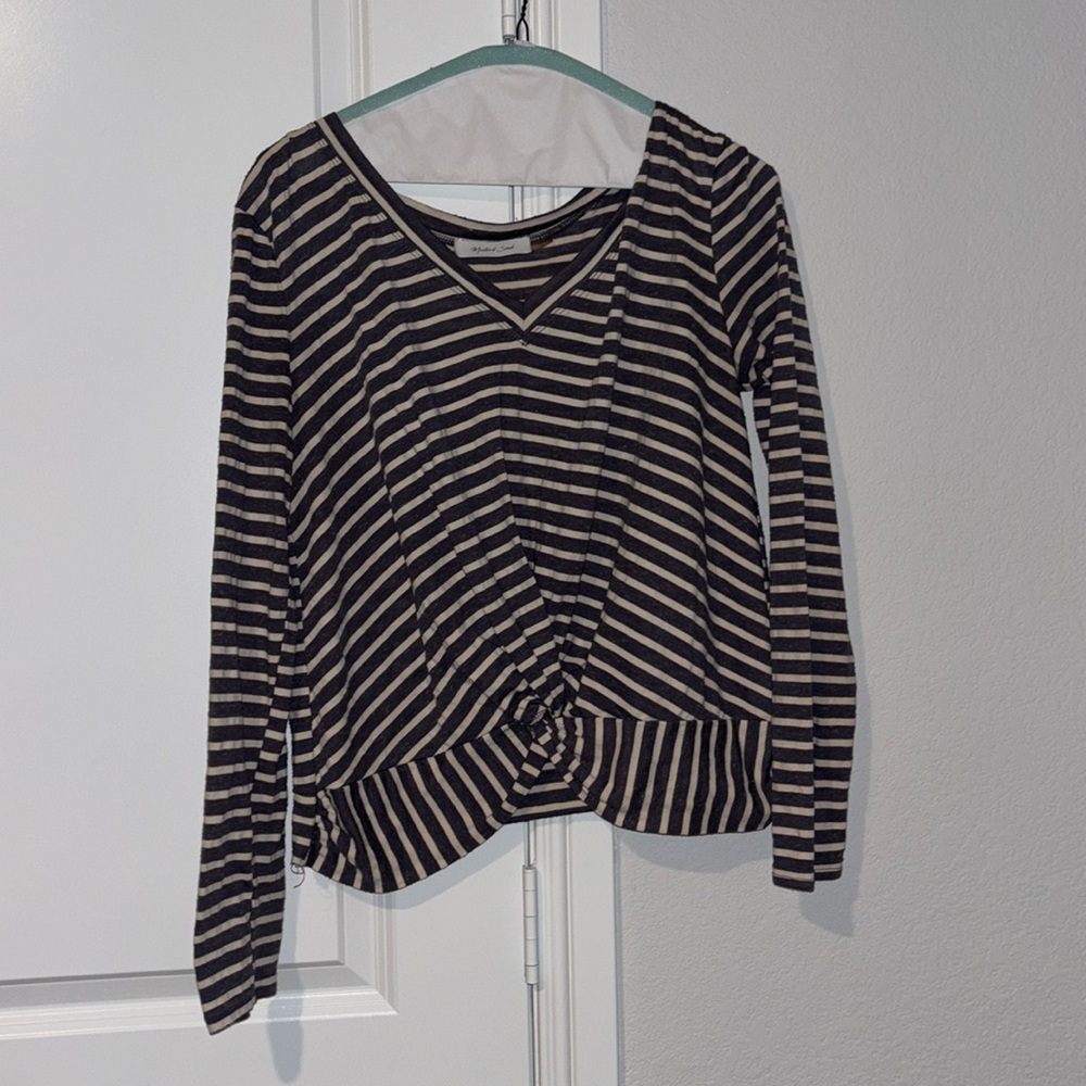 Navy and white stripped lightweight long sleeve shirt